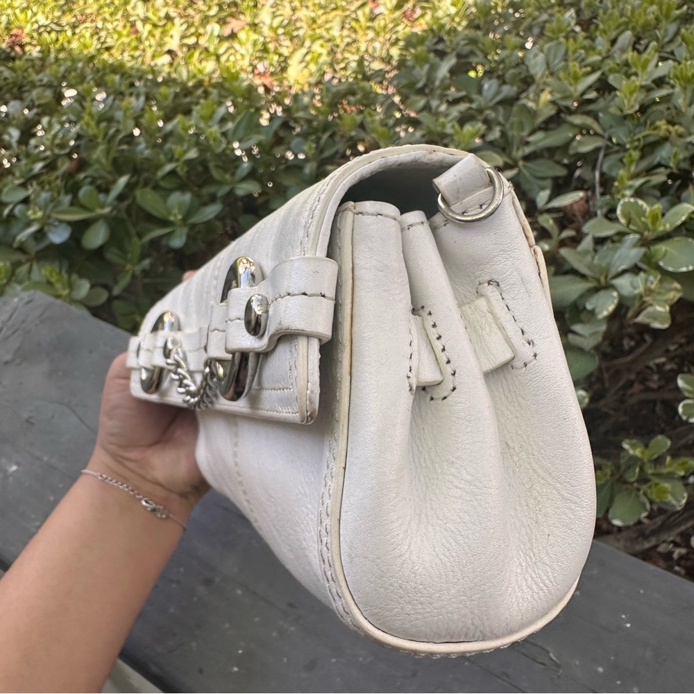 Juicy Couture Leather Silver and White Wristlet with Chain Accent - Picture 8 of 10